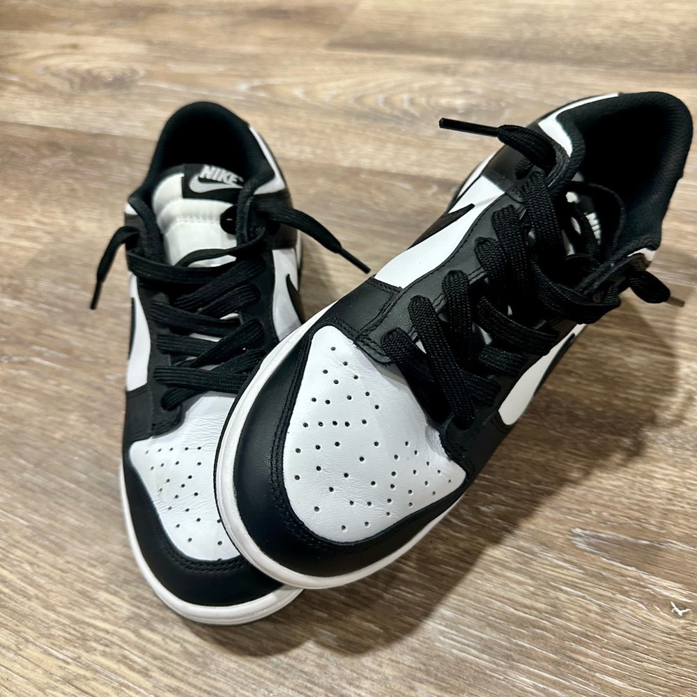 Nike Panda Dunks Low Women 8